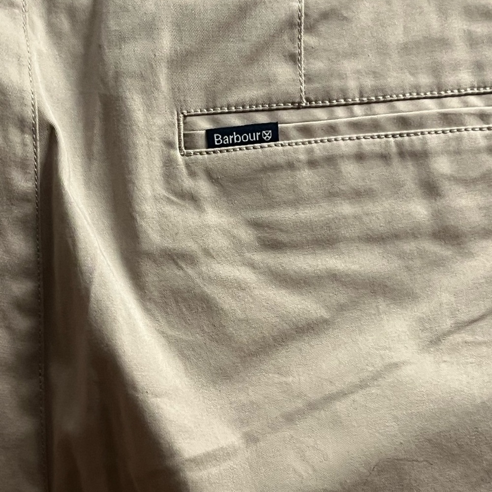 Barbour men’s Lightweight Mist Stretch Tailored Chino Pants. Size 38R. NWT - Picture 5 of 10